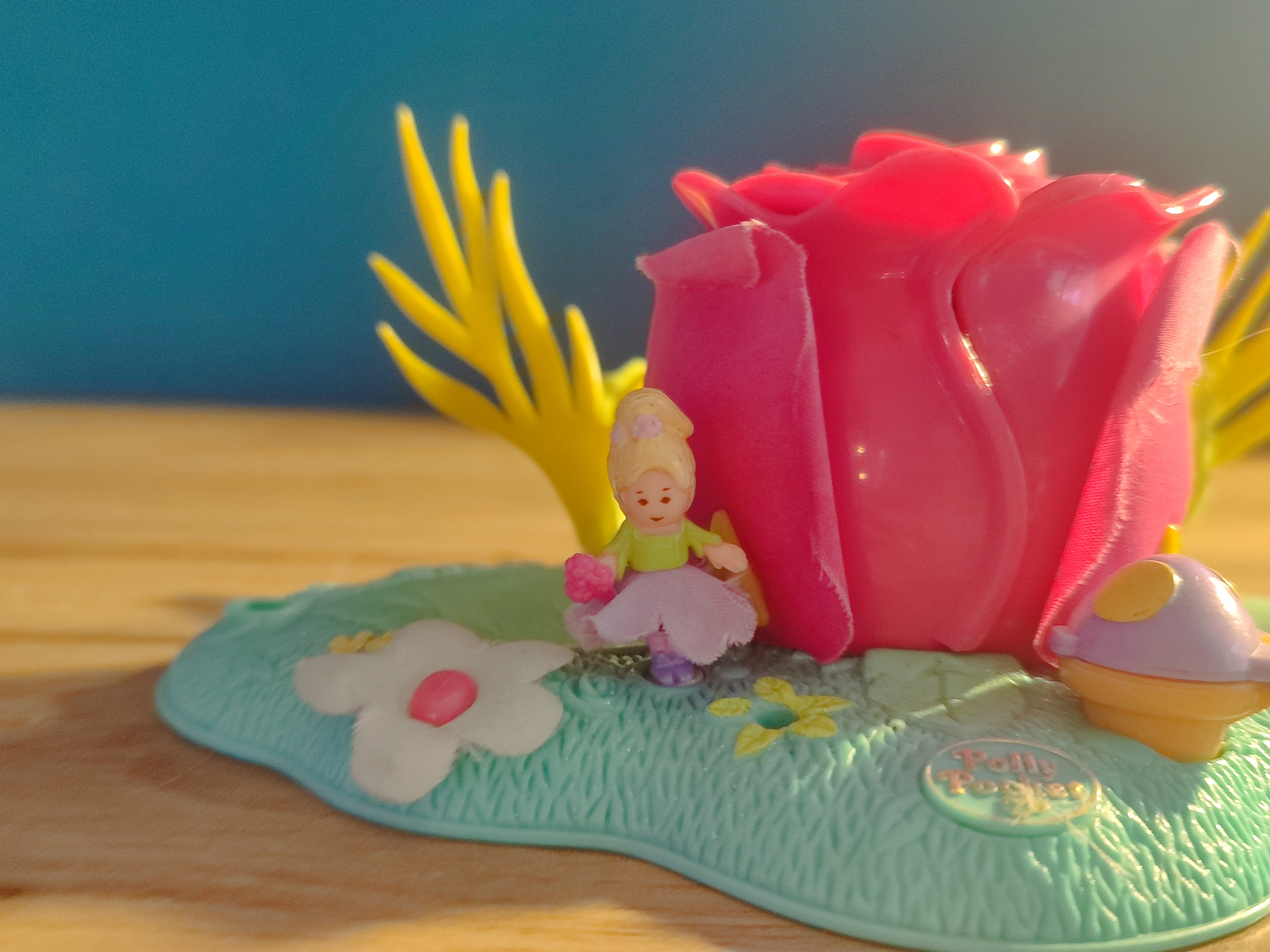 polly pocket rose Hideaway