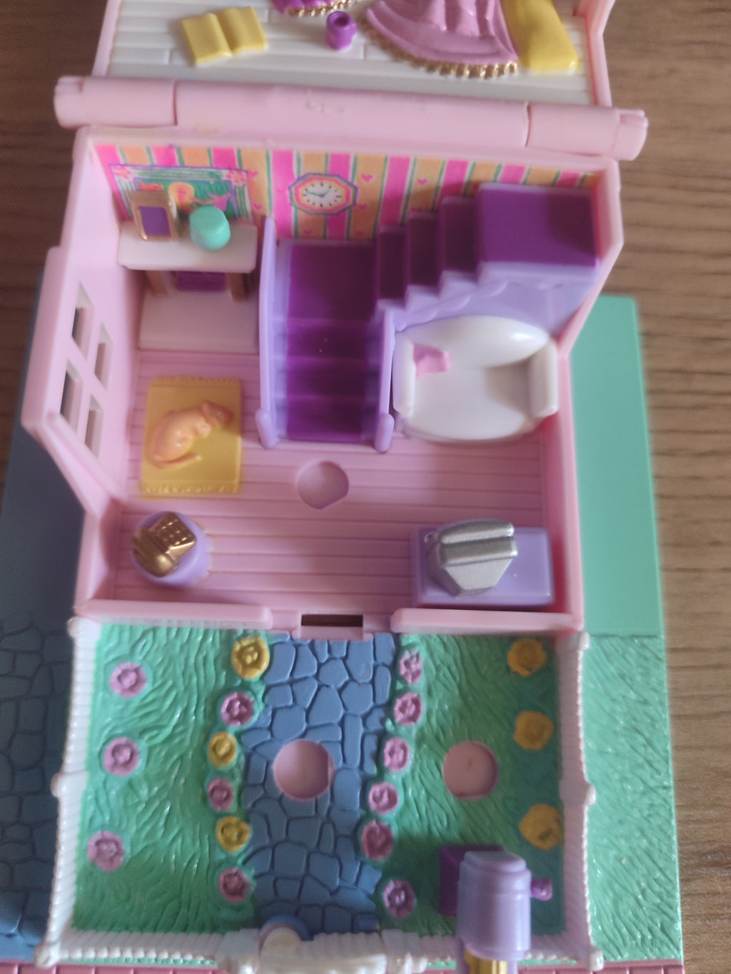 cozy cottage variation 1993