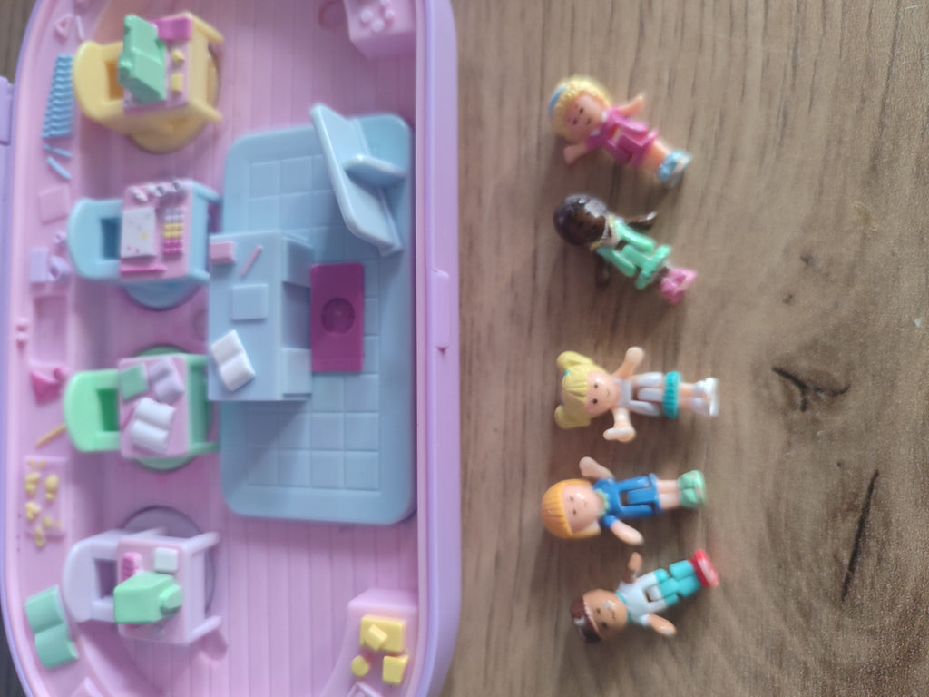polly pocket stampin' school